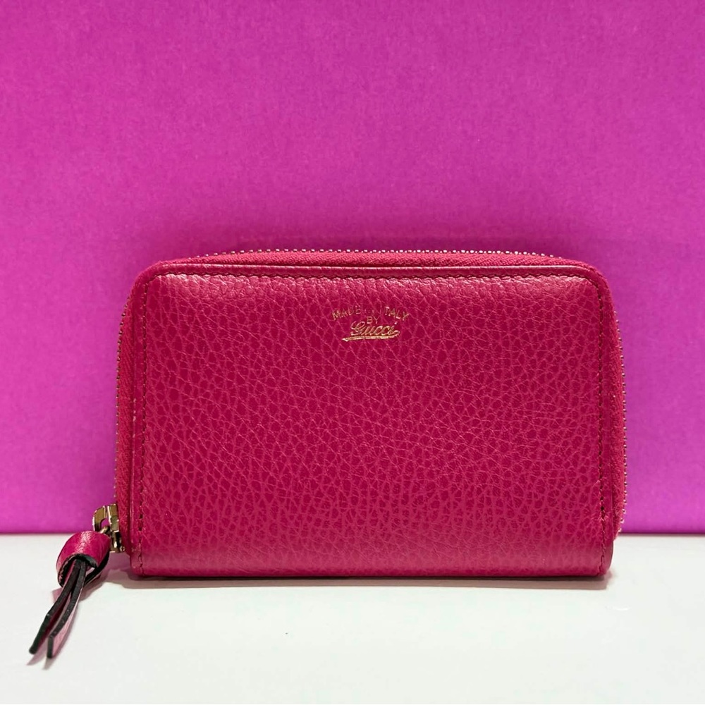 Gucci Pink Zippy Leather Wallet